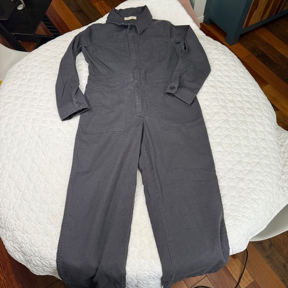 Madewell Cover-all Jumpsuit in Navy Size Petite Medium - Picture 1 of 5